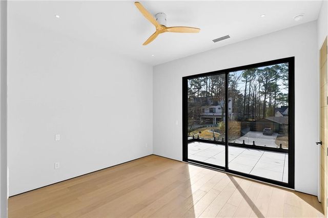 195 Pebble Trail, Alpharetta, GA 30009