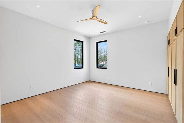 195 Pebble Trail, Alpharetta, GA 30009