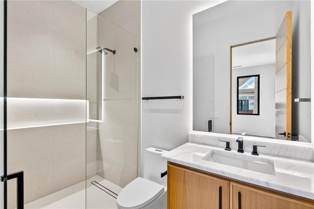 195 Pebble Trail, Alpharetta, GA 30009