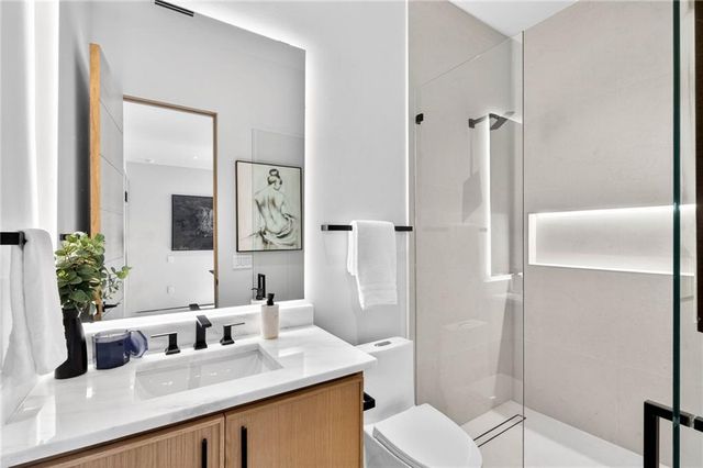 195 Pebble Trail, Alpharetta, GA 30009