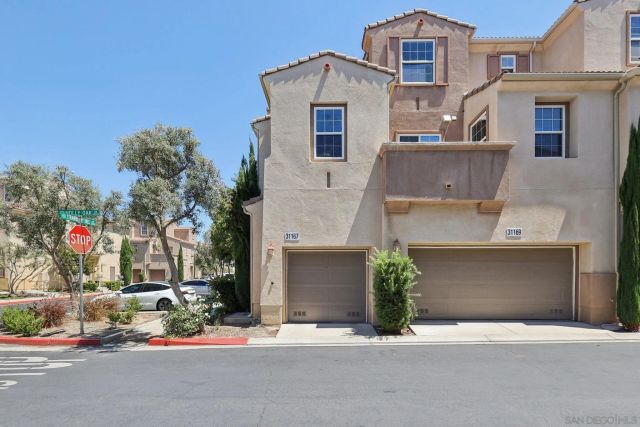 31167 Strawberry Tree Lane, Temecula, CA 92592