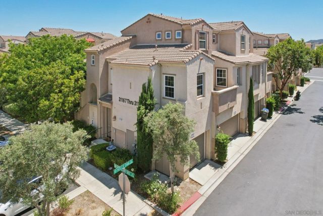 31167 Strawberry Tree Lane, Temecula, CA 92592