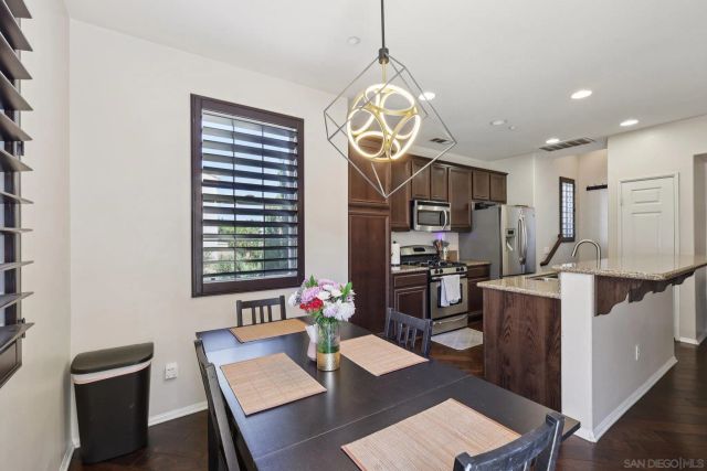 31167 Strawberry Tree Lane, Temecula, CA 92592