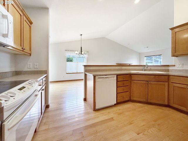 17186 S PASSLEY Rd, Brookings, OR 97415