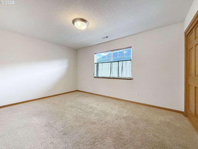 17186 S PASSLEY Rd, Brookings, OR 97415