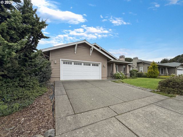 17186 S PASSLEY Rd, Brookings, OR 97415