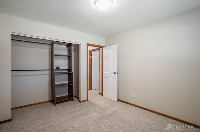185 Katy Lane, Englewood, OH 45322