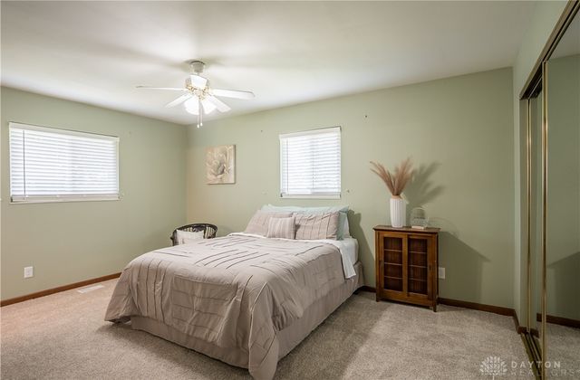 185 Katy Lane, Englewood, OH 45322