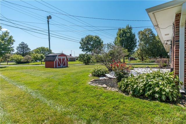 185 Katy Lane, Englewood, OH 45322