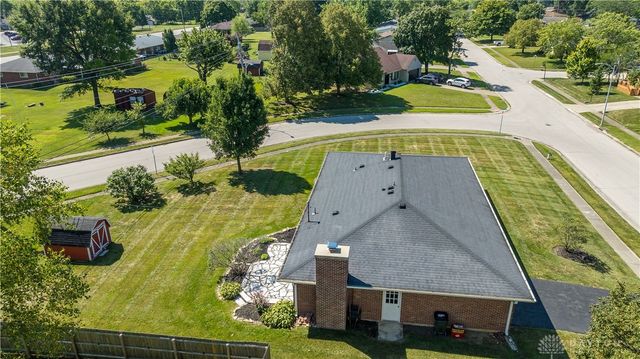 185 Katy Lane, Englewood, OH 45322