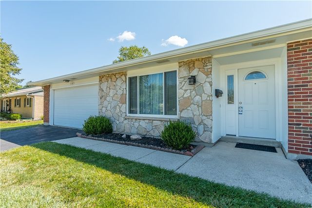 185 Katy Lane, Englewood, OH 45322