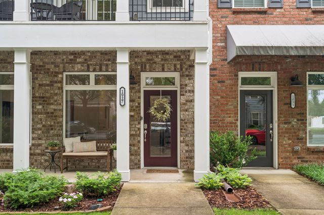 1027 Avery Park Dr, Smyrna, TN 37167