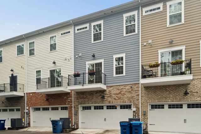 1027 Avery Park Dr, Smyrna, TN 37167