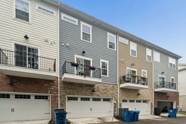 1027 Avery Park Dr, Smyrna, TN 37167