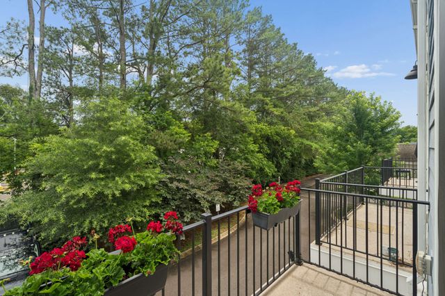1027 Avery Park Dr, Smyrna, TN 37167