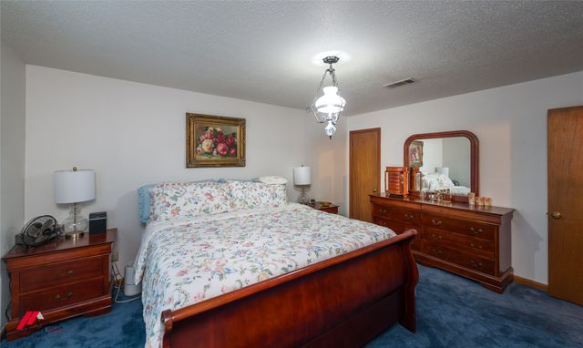 518 Yale Place, Bossier City, LA 71111