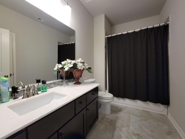 5003 Lockridge Sky Lane, Sugar Land, TX 77479