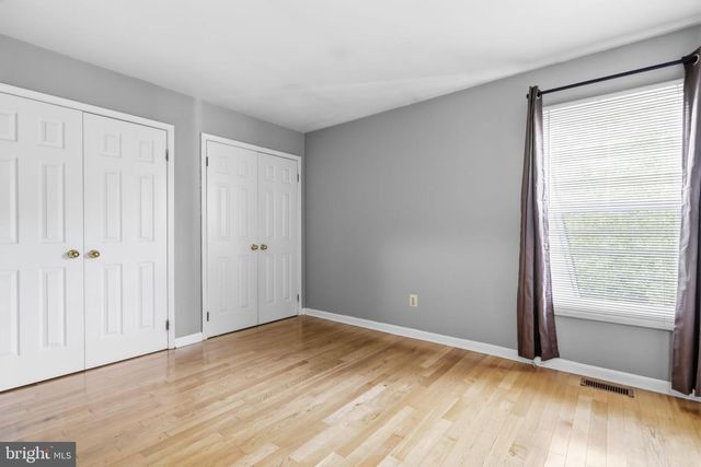 44 GAYLORD CT, Newtown, PA 18940