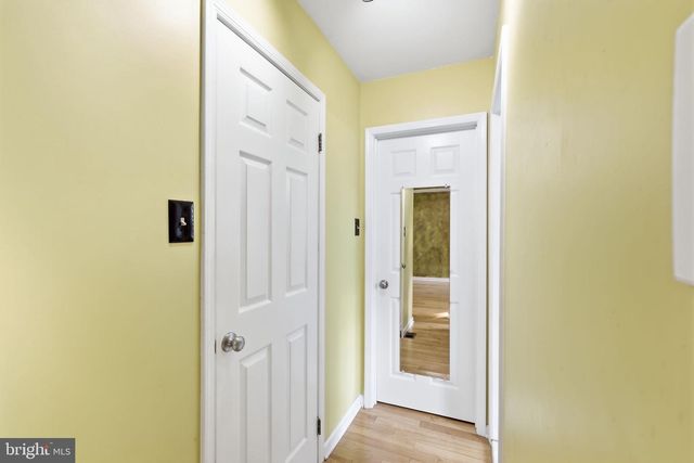 44 GAYLORD CT, Newtown, PA 18940