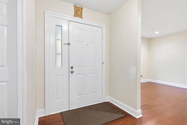 44 GAYLORD CT, Newtown, PA 18940
