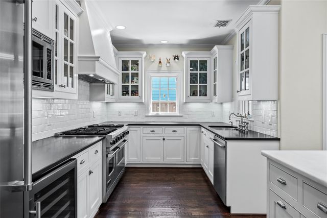 5910 Velasco Avenue, Dallas, TX 75206