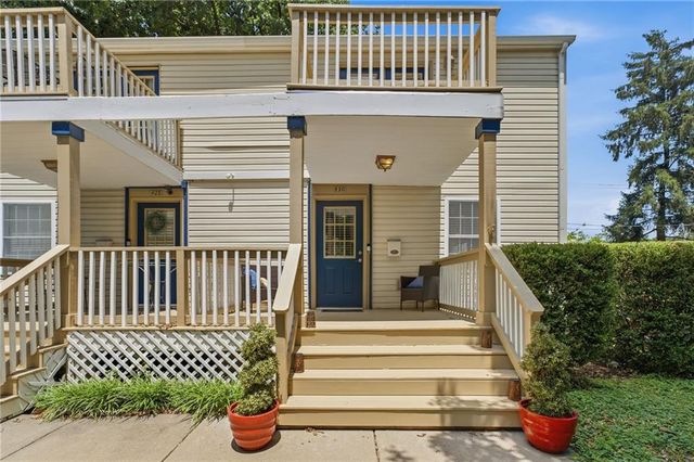 430 E 63rd Terrace, Kansas City, MO 64110