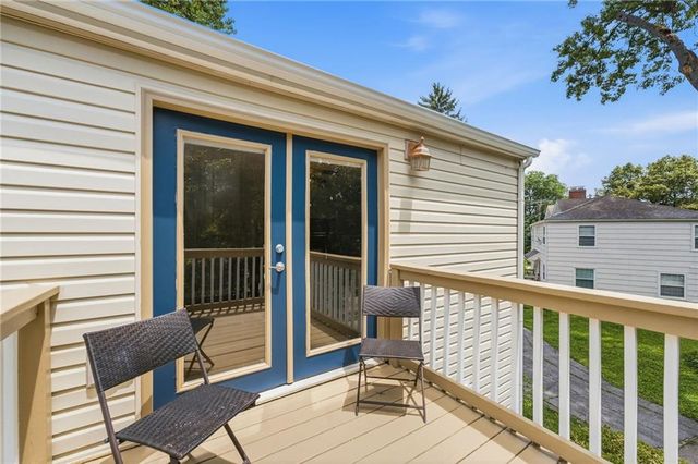 430 E 63rd Terrace, Kansas City, MO 64110