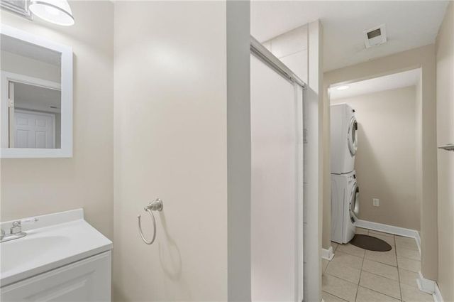 430 E 63rd Terrace, Kansas City, MO 64110