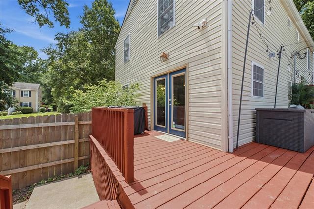430 E 63rd Terrace, Kansas City, MO 64110