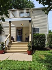 430 E 63rd Terrace, Kansas City, MO 64110