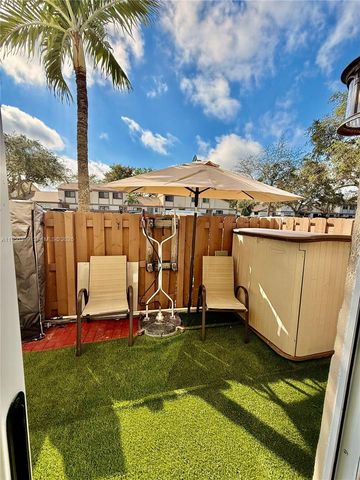 10625 NW 30th Pl 1, Sunrise, FL 33322