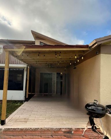 10625 NW 30th Pl 1, Sunrise, FL 33322