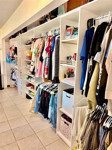 10625 NW 30th Pl 1, Sunrise, FL 33322