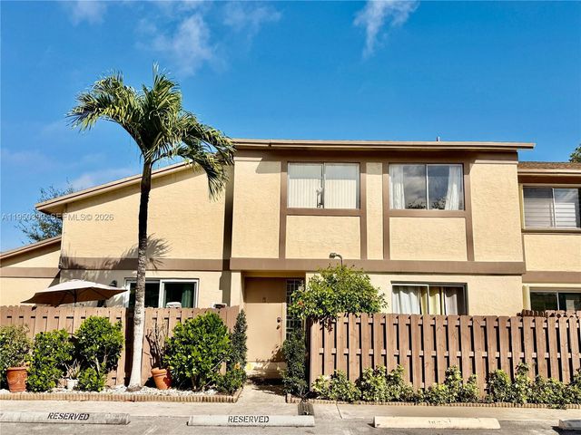 10625 NW 30th Pl 1, Sunrise, FL 33322