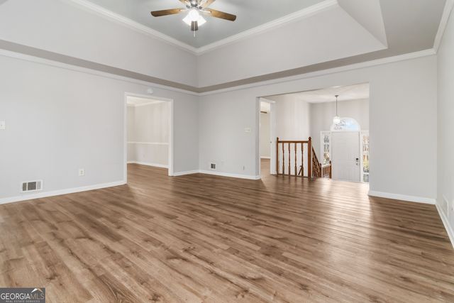 1351 Middleburg Hunt, Lawrenceville, GA 30043