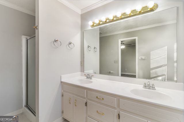 1351 Middleburg Hunt, Lawrenceville, GA 30043