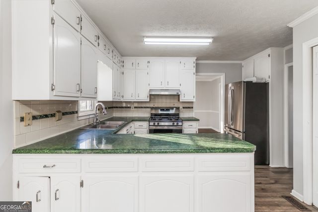 1351 Middleburg Hunt, Lawrenceville, GA 30043