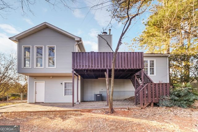 1351 Middleburg Hunt, Lawrenceville, GA 30043