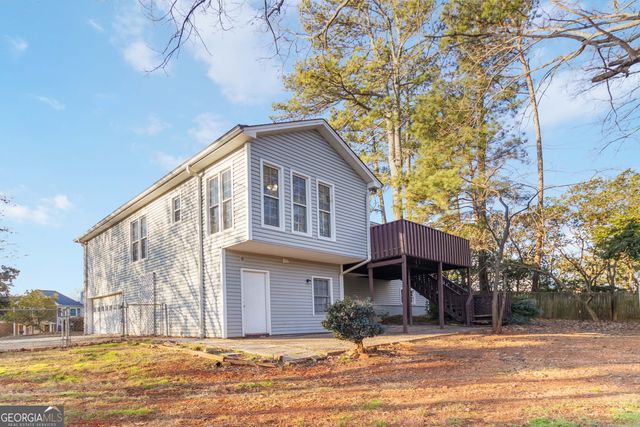 1351 Middleburg Hunt, Lawrenceville, GA 30043