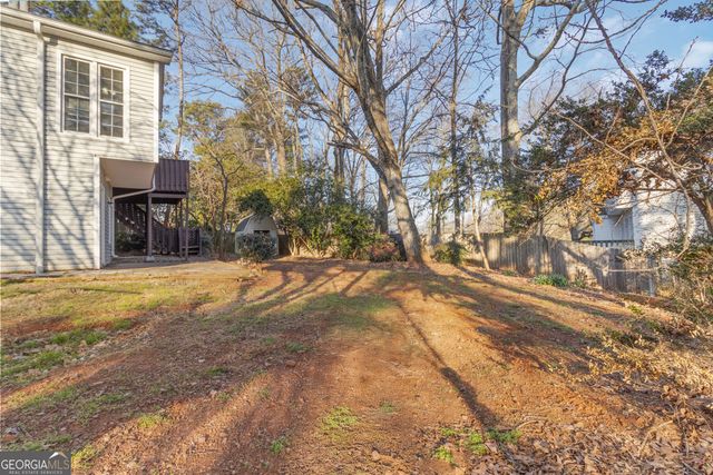 1351 Middleburg Hunt, Lawrenceville, GA 30043