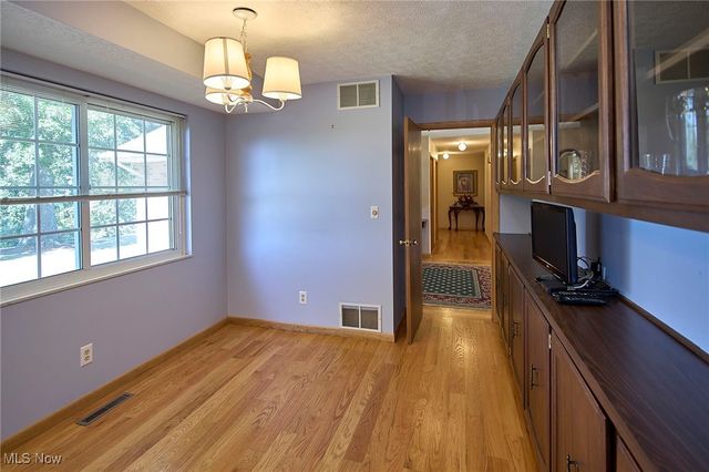 402 Highlawn Drive, Ripley, WV 25271