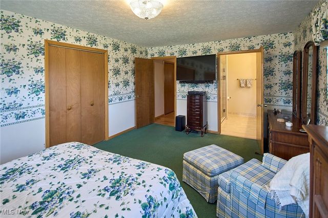 402 Highlawn Drive, Ripley, WV 25271