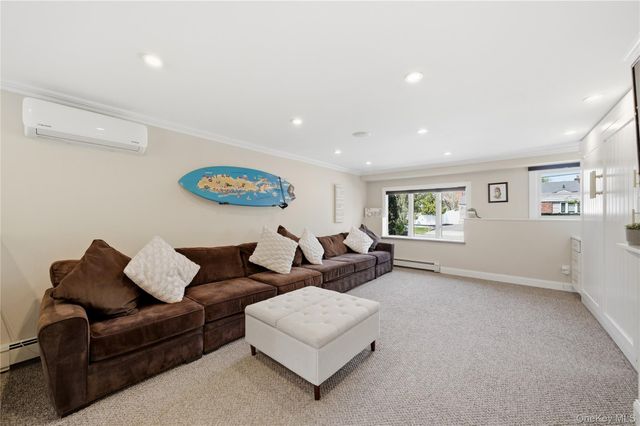 204 Violet Street, Massapequa Park, NY 11762