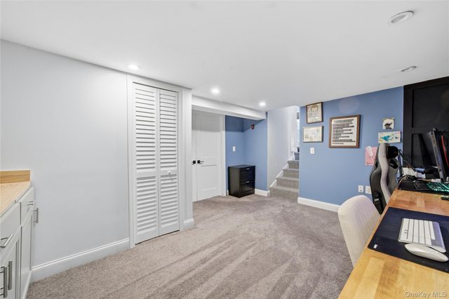 204 Violet Street, Massapequa Park, NY 11762