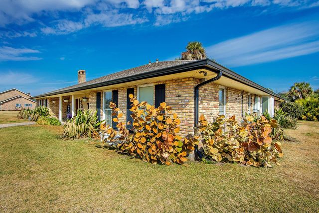 4011 Kerr Drive, Bourg, LA 70343