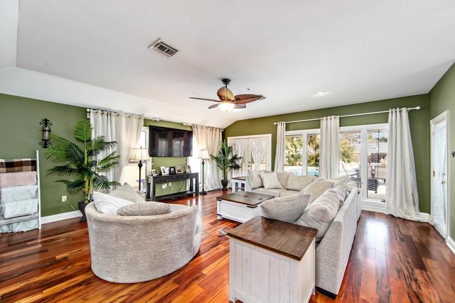 4011 Kerr Drive, Bourg, LA 70343