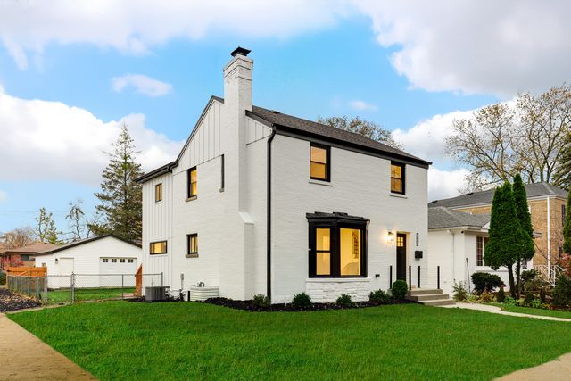 3801 Kirk Street, Skokie, IL 60076