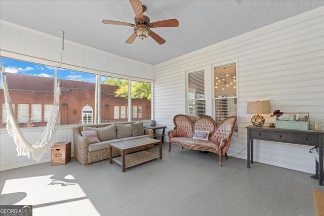 1146 Oak Street SE, Covington, GA 30014