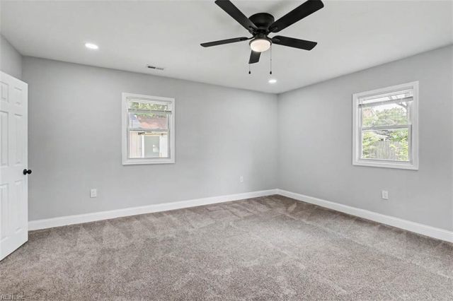 905 Butt ST, Chesapeake, VA 23324