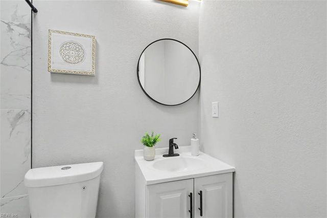 905 Butt ST, Chesapeake, VA 23324